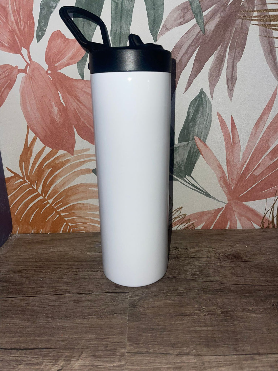 Tumblers et gourdes personnalisés : vos alliés indispensables pour les vacances et le quotidien