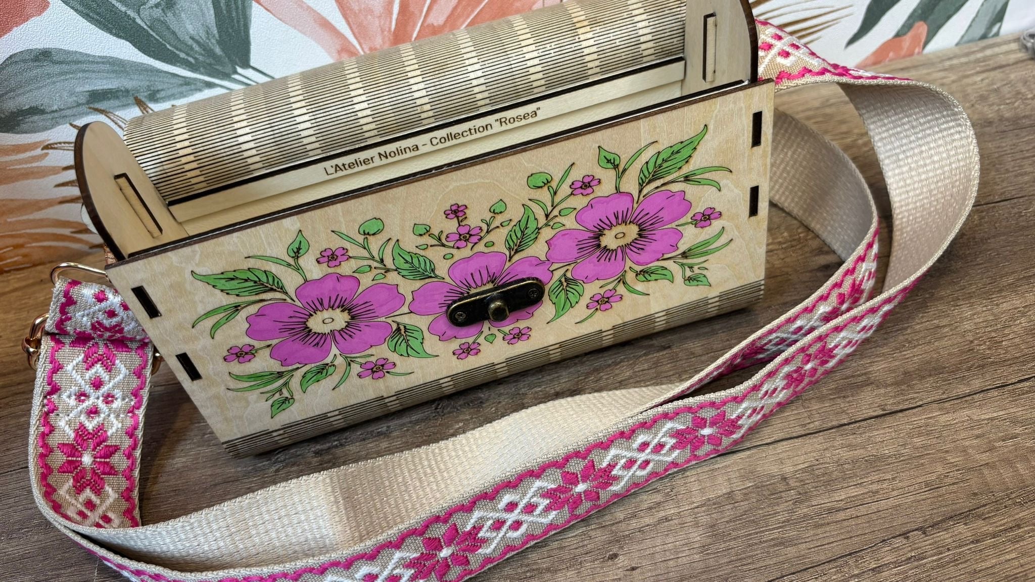 Sac en Bois Personnalisable – Collection « Roséa » – Motifs Floraux