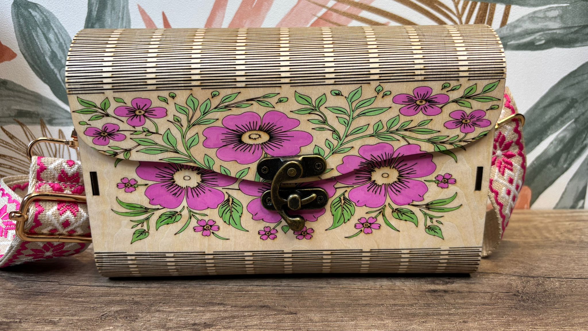 Sac en Bois Personnalisable – Collection « Roséa » – Motifs Floraux