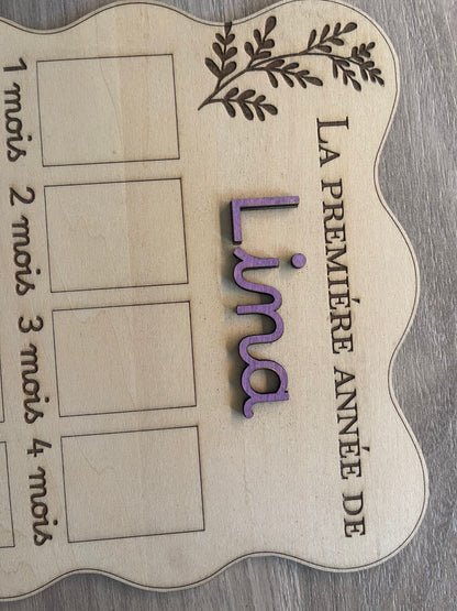 Tableau souvenir première année en bois personnalisé
